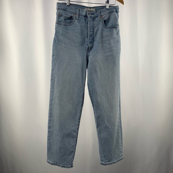 LEVI'S Worn To Ride Ribcage Straight Jeans in Light Blast Size 30 - Picture 6 of 10